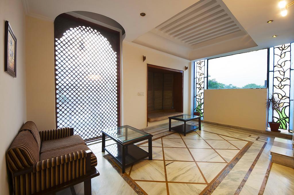 Hotel Siris 18 Gurgaon Exterior foto