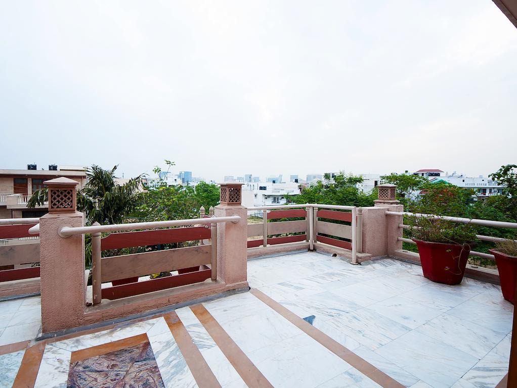Hotel Siris 18 Gurgaon Exterior foto