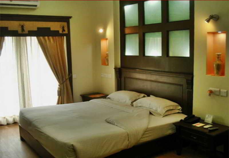Hotel Siris 18 Gurgaon Exterior foto